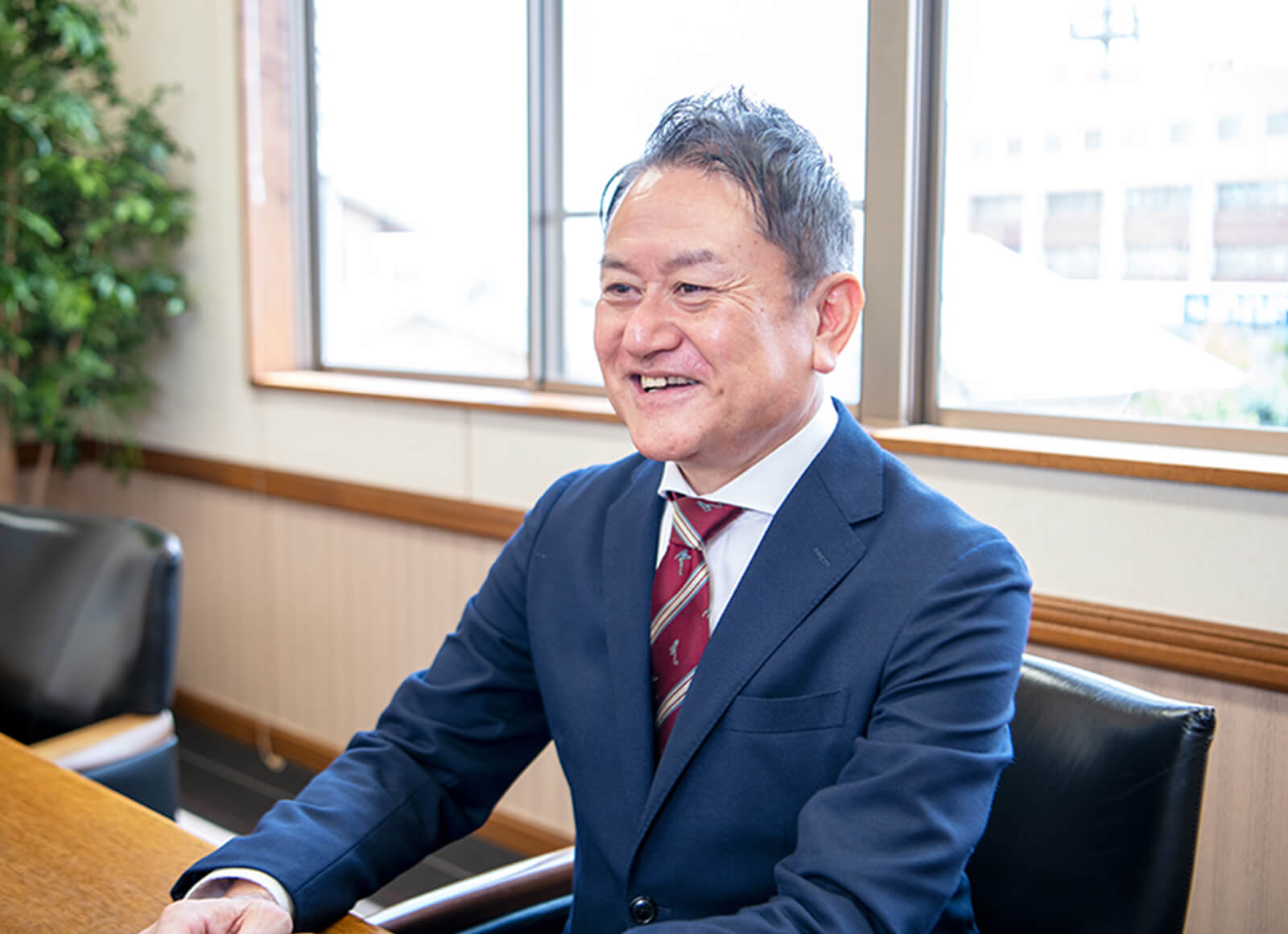 不動産事業部代表 成岡 武志