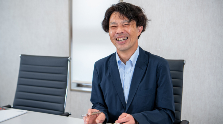 スタッフ紹介