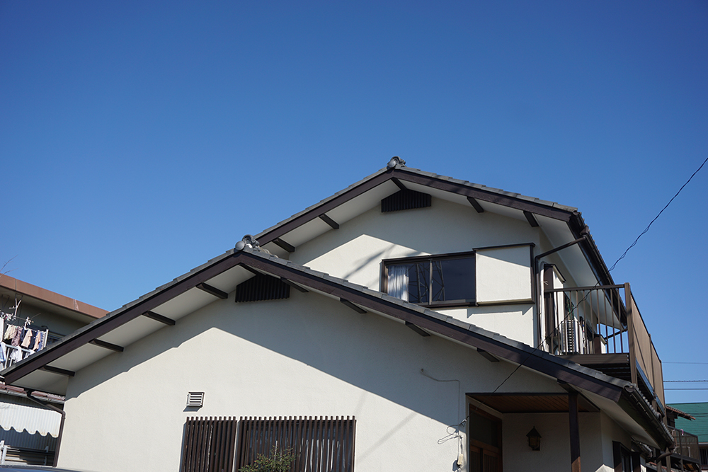 シロアリ被害で買い手がつかない木造住宅もOK！藤枝市の不動産買取成功事例