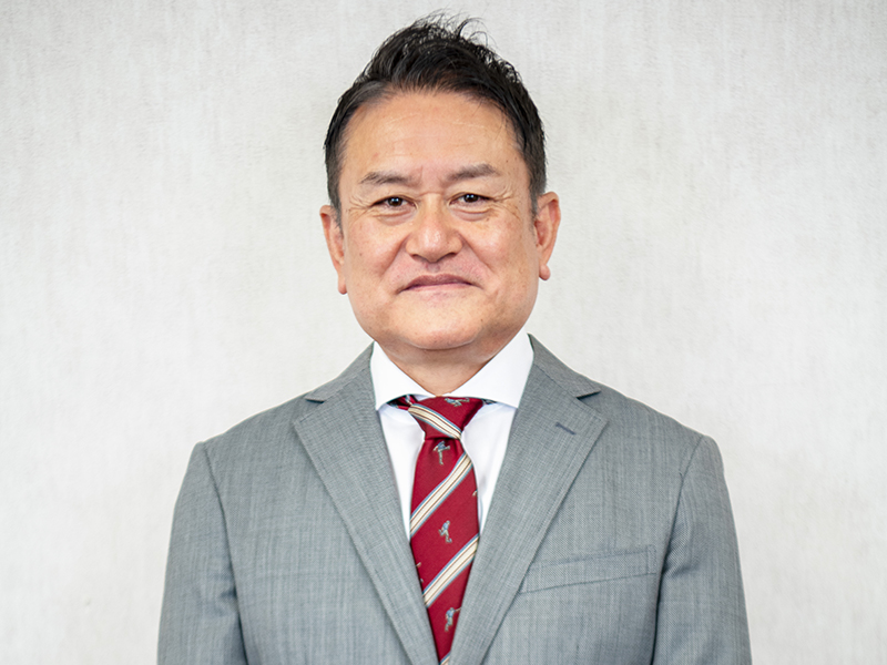 専務取締役　成岡 武志